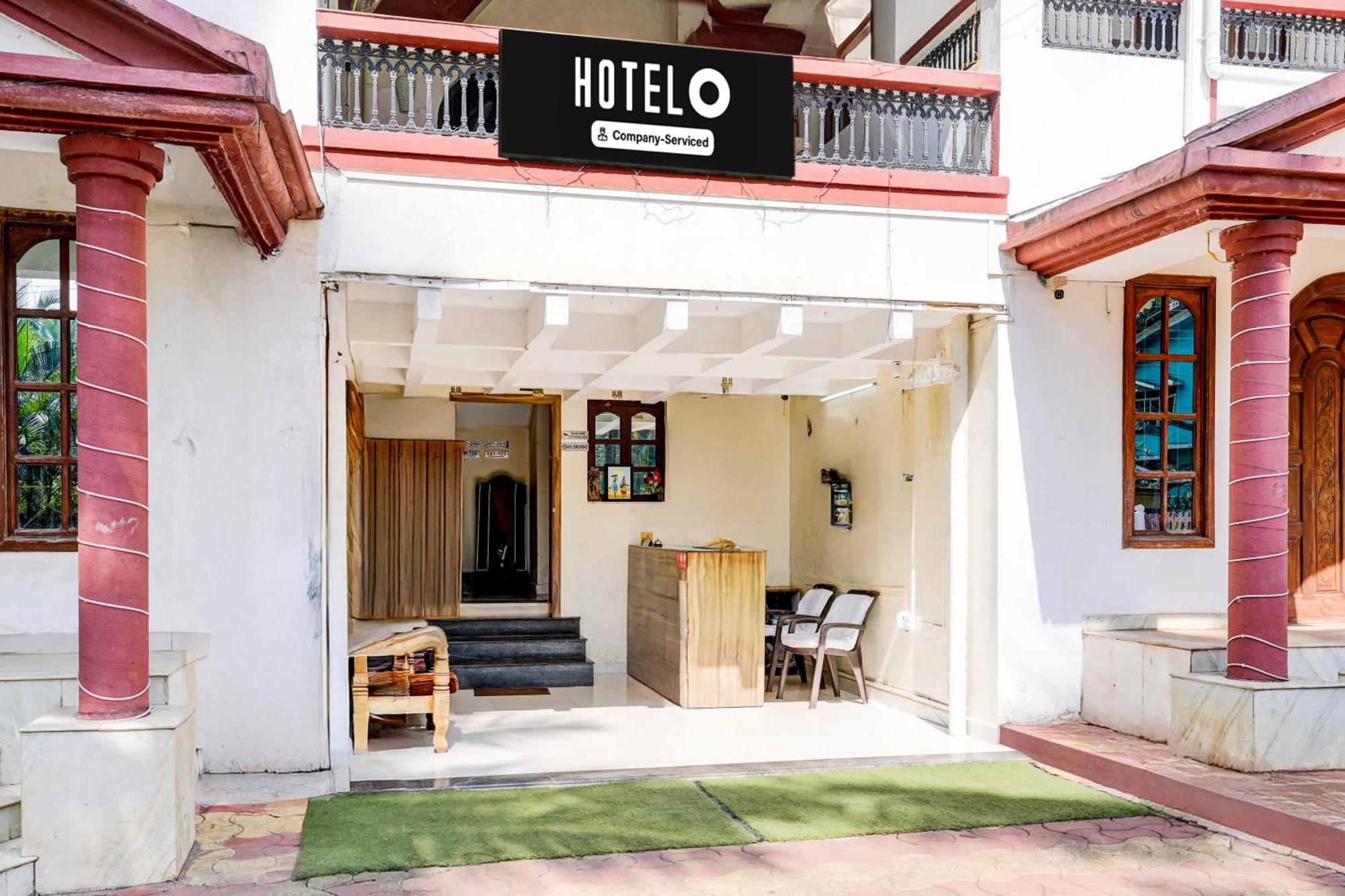 Oyo Flagship Triple Beach Guest House Бенаулім Екстер'єр фото