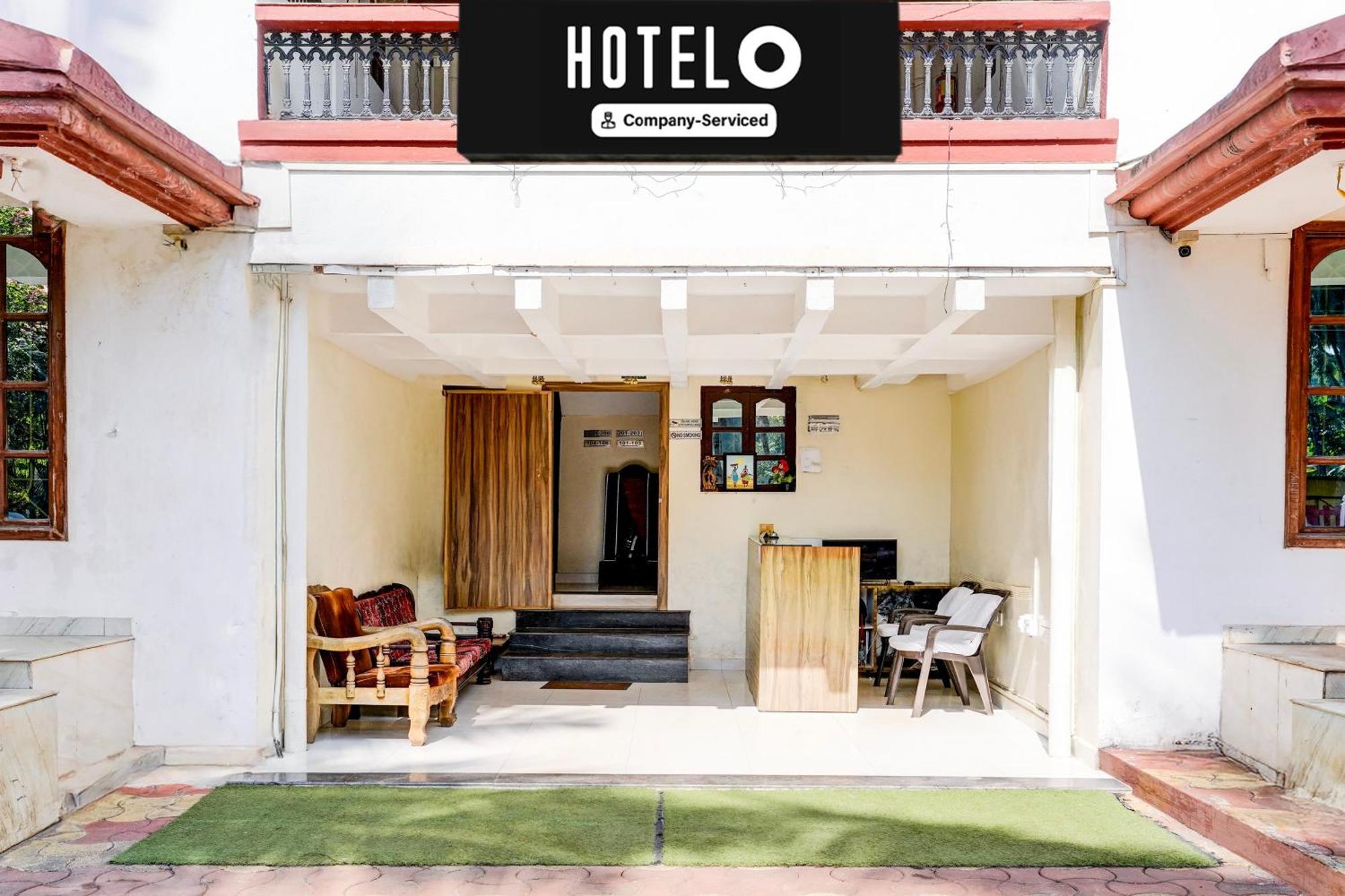 Oyo Flagship Triple Beach Guest House Бенаулім Екстер'єр фото