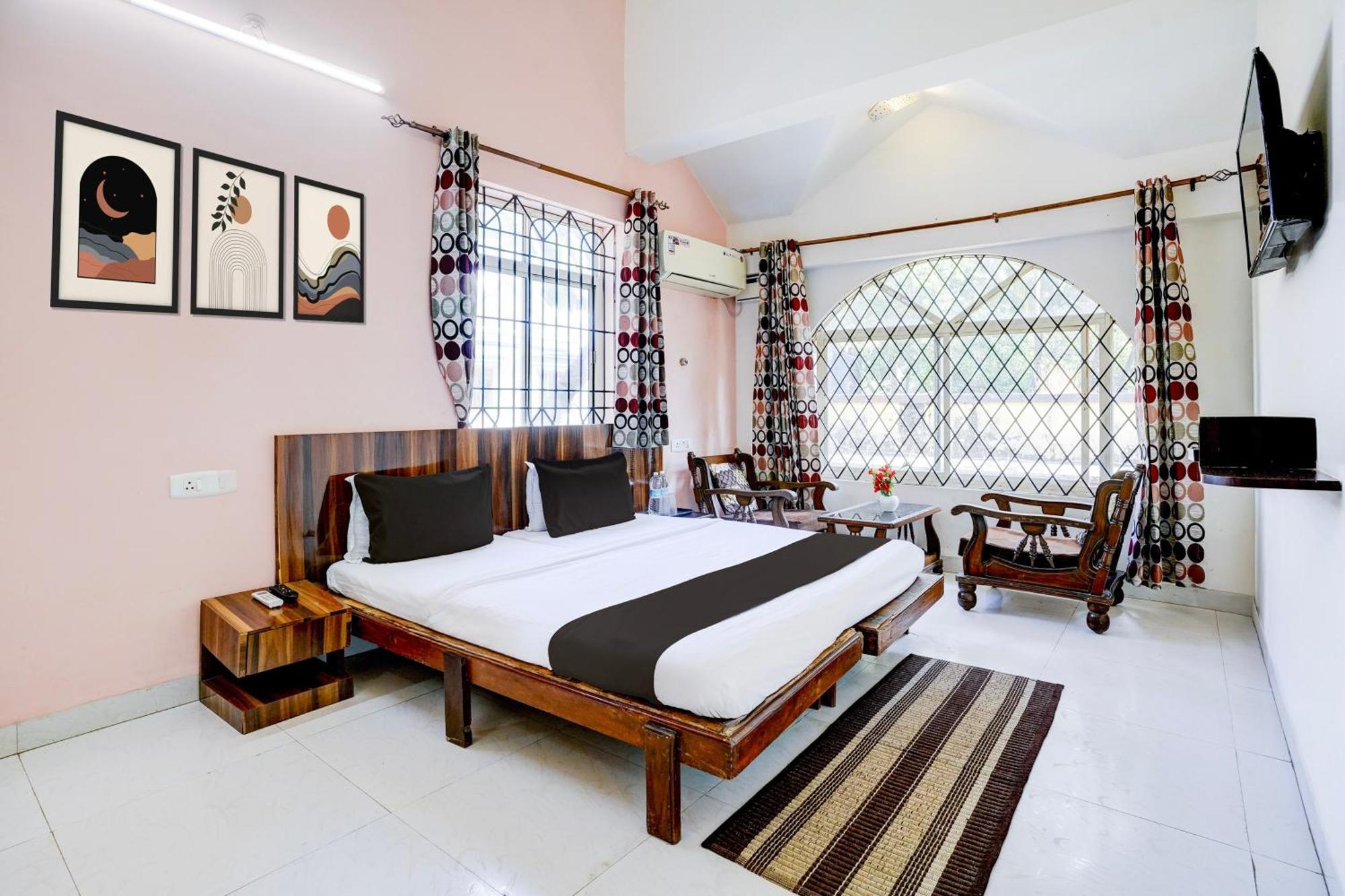 Oyo Flagship Triple Beach Guest House Бенаулім Екстер'єр фото
