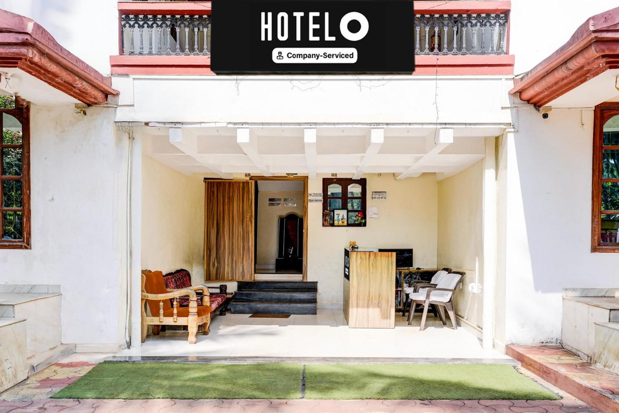 Oyo Flagship Triple Beach Guest House Бенаулім Екстер'єр фото