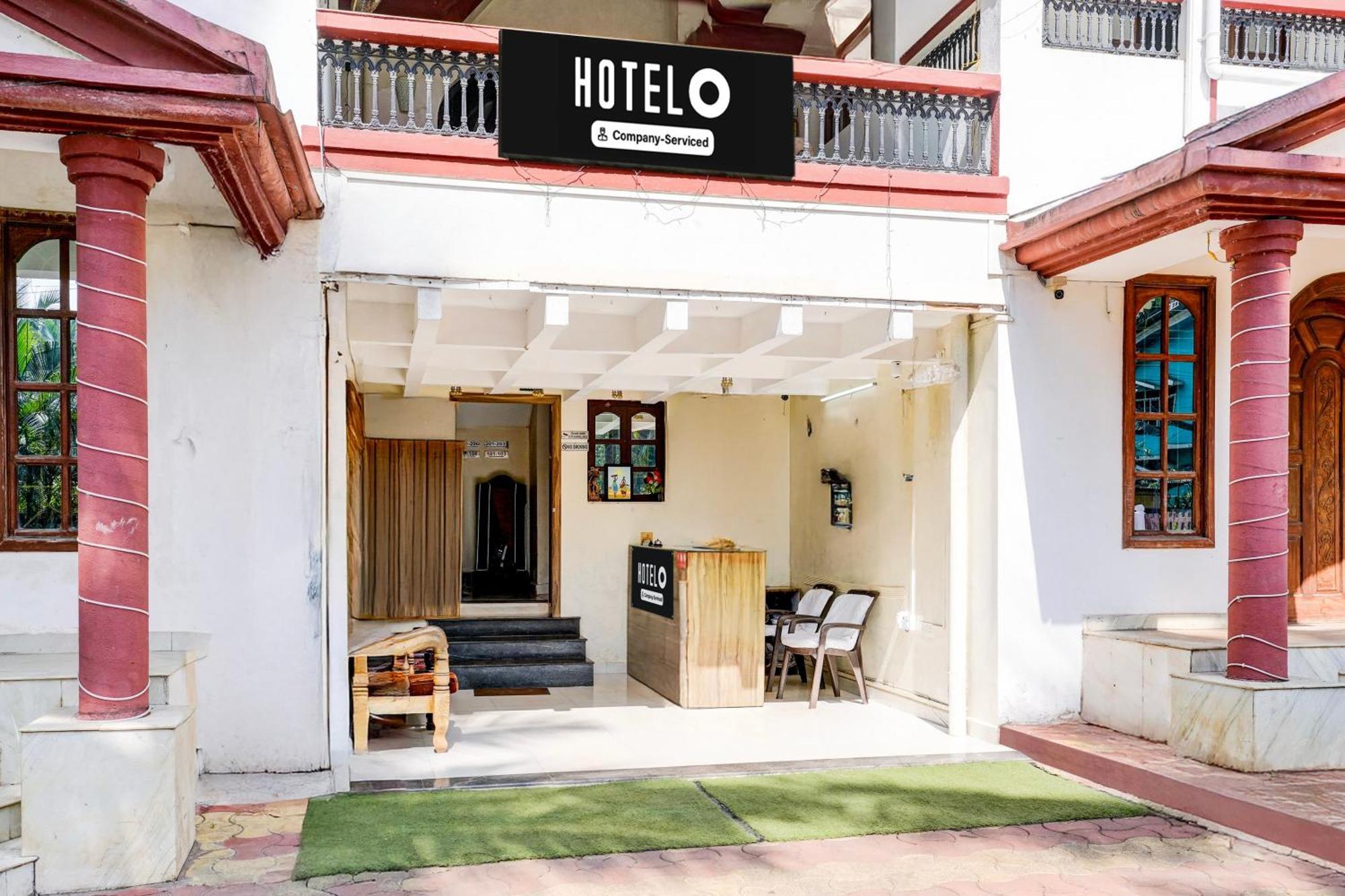Oyo Flagship Triple Beach Guest House Бенаулім Екстер'єр фото